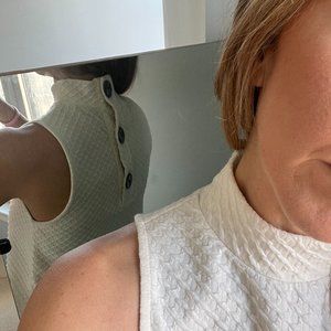 Eri & Ali Sleeveless Turtleneck